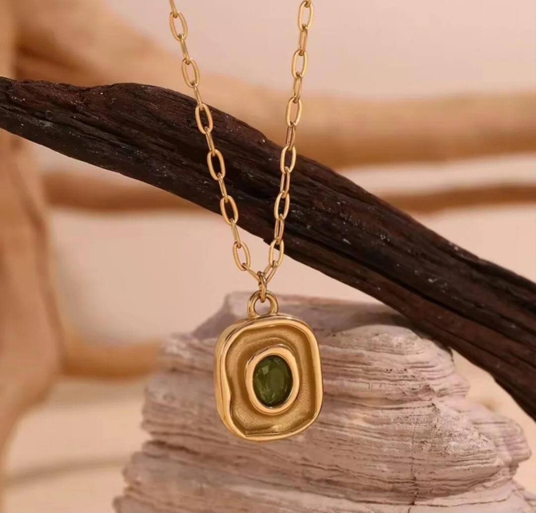 Collar Legendario - Dorado