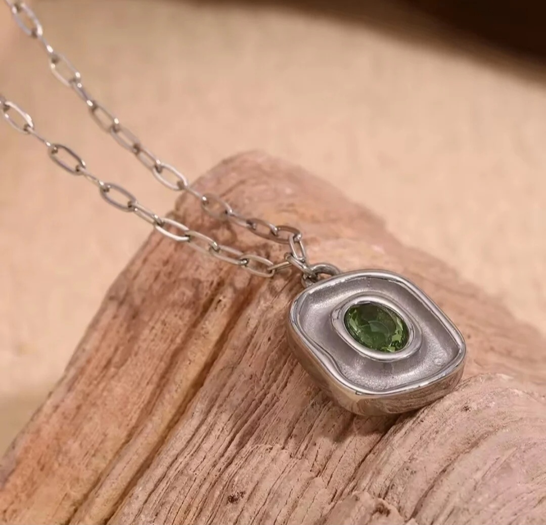 Collar Legendario - Plateado